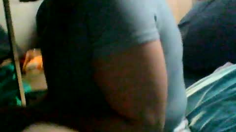 1freakydeaky_ online show from August 9, 10:38 am