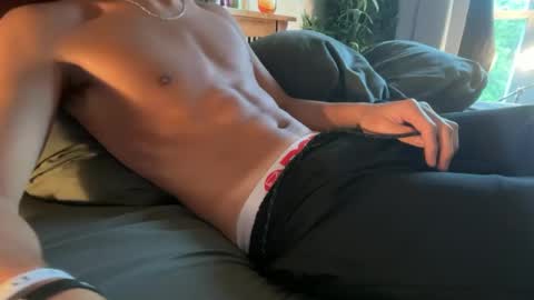 Freshly 18 online show from July 6, 10:13 pm