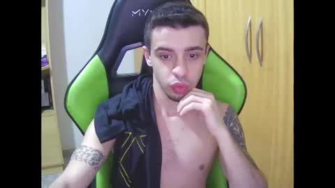 1good_vibes1 online show from August 15, 5:33 am