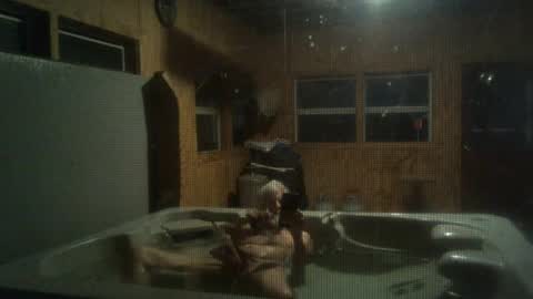1Hotoleguy online show from July 19, 2:35 am
