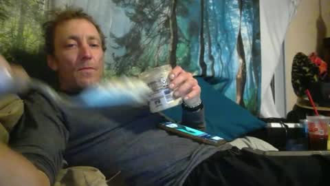 1knightluver69 online show from June 28, 12:08 pm