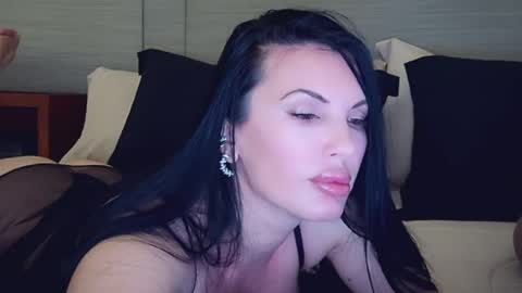 Temptress online show from July 26, 4:50 am