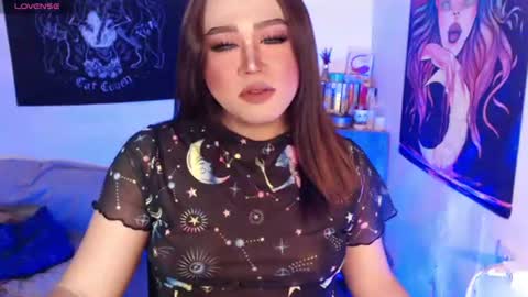 1lovelymess online show from August 10, 7:21 am