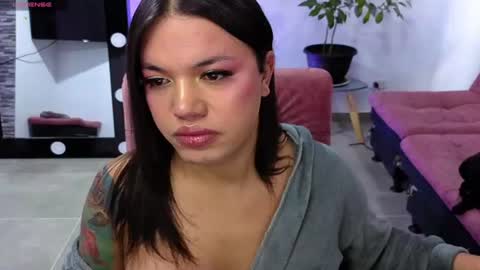 Ashley Independent model online show from August 3, 8:38 pm
