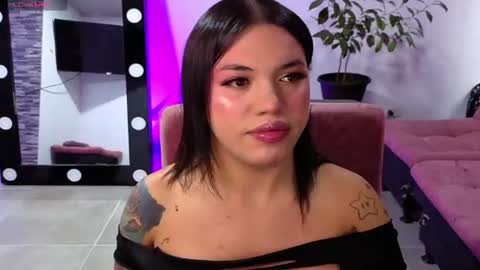 Ashley Independent model online show from August 9, 9:27 pm