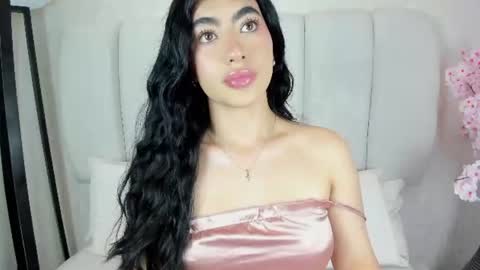 1m_emily online show from August 13, 10:02 pm