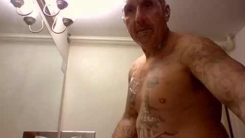 TheShyOne18 online show from May 11, 12:51 pm