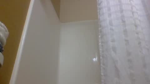 TheShyOne18 online show from July 13, 3:24 am