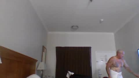 TheShyOne18 online show from August 7, 1:11 pm