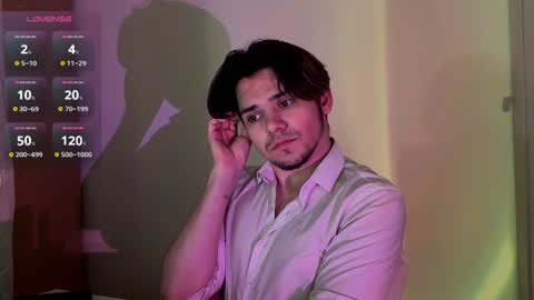 1roberttt online show from June 24, 3:19 am