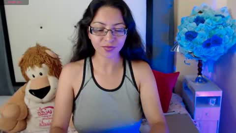 paola online show from July 29, 11:34 pm