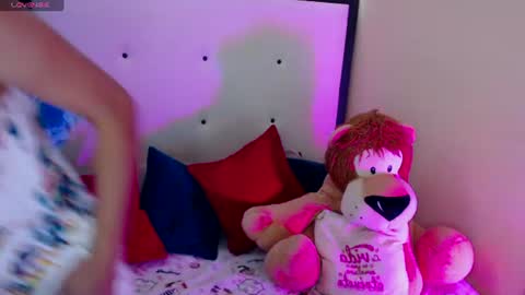 paola online show from August 8, 7:14 pm