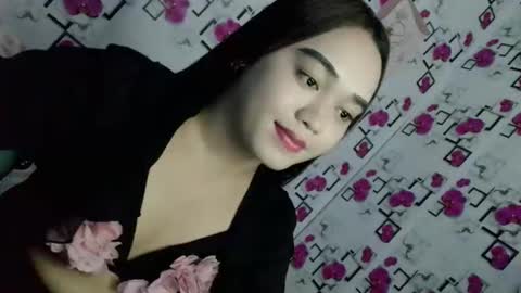 1sexy_kim69 online show from April 8, 7:00 pm