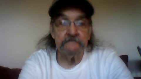 1valentine online show from July 13, 3:18 pm