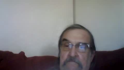 1valentine online show from July 15, 6:20 pm