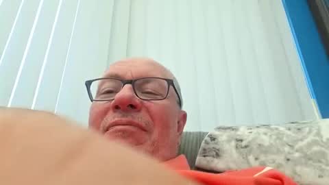 211skoosh online show from June 9, 4:46 pm