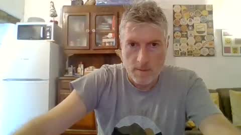 22esserre online show from July 16, 1:01 pm
