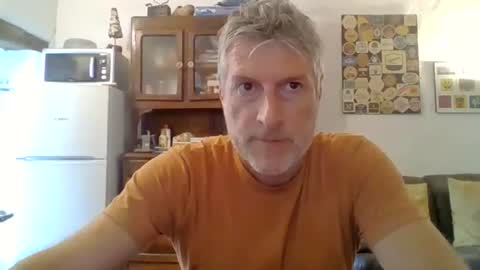 22esserre online show from August 3, 12:45 pm