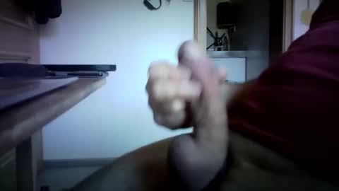 28wombat12 online show from May 2, 10:19 am