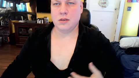 SLRN296512741 online show from March 2, 4:47 pm