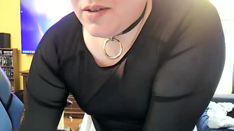 SLRN296512741 online show from March 12, 3:31 pm
