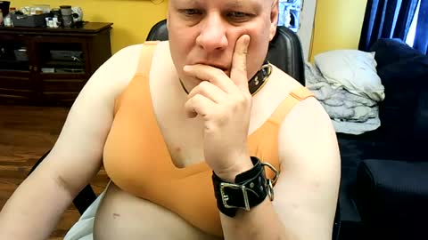 SLRN296512741 online show from June 27, 7:38 pm