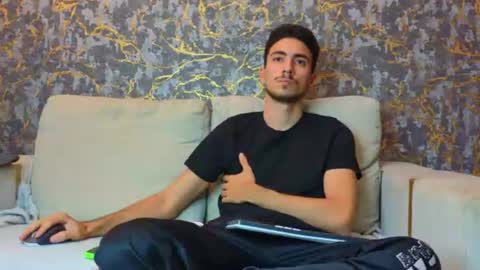 2alexoconor online show from July 26, 11:10 pm