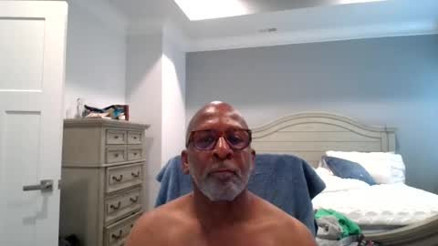 2bnot2 online show from July 5, 4:10 pm