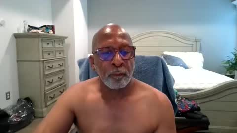 2bnot2 online show from July 5, 5:16 pm