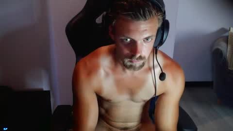 2h0rny4you online show from July 11, 11:38 am