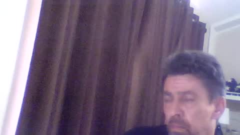 333fffej online show from June 15, 6:06 pm