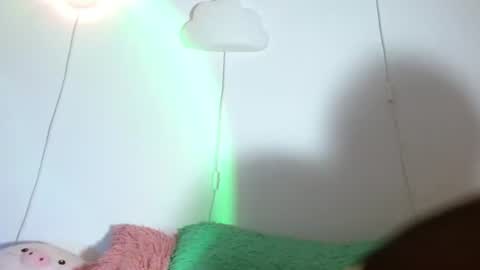 Eva online show from July 18, 1:23 pm
