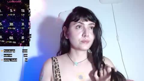 Eva online show from July 31, 9:09 pm