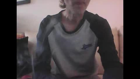 34colombiano34 online show from May 31, 8:38 am