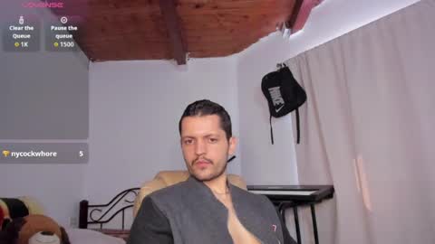 Alex THE BIG SNAKE DUDE online show from July 28, 1:50 pm