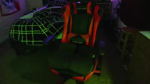 3ndlessmike online show from August 5, 12:58 pm