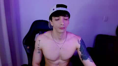 420_user online show from July 20, 7:22 am