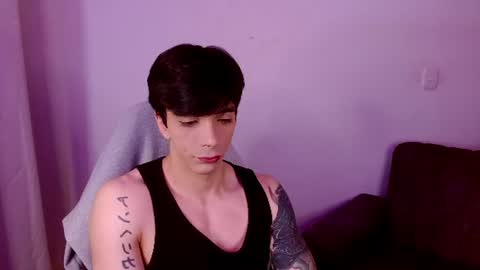 420_user online show from August 1, 11:22 pm