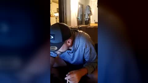 420happydaz online show from August 2, 4:52 am