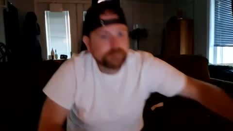 420happydaz online show from August 8, 10:04 am