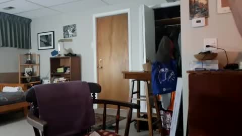 420happydaz online show from August 14, 2:26 am