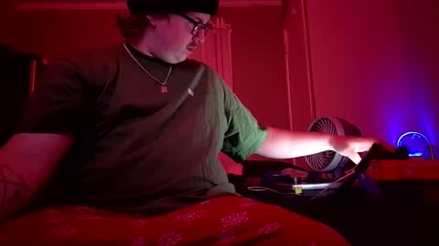 420jizzva online show from March 10, 12:40 am