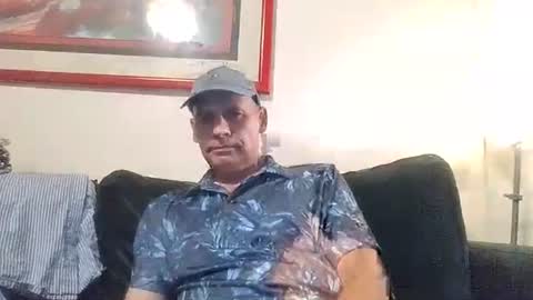 44nuf online show from August 5, 11:08 am
