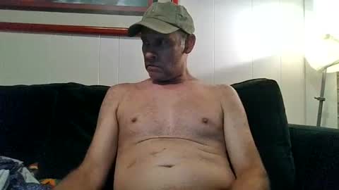 44nuf online show from August 13, 6:49 am