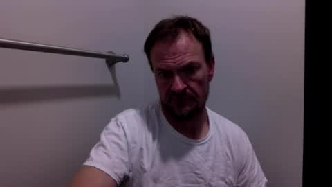 4djmoore online show from April 4, 6:18 am