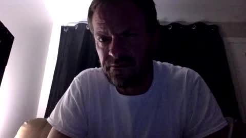 4djmoore online show from April 11, 6:02 am