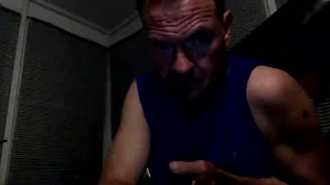 4djmoore online show from August 3, 4:41 am