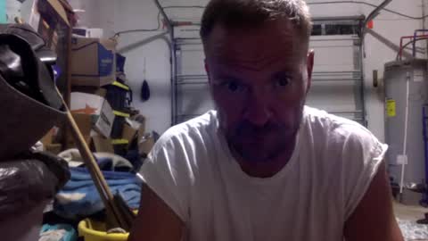4djmoore online show from August 4, 2:41 am
