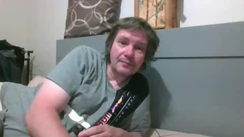 666eldiablo666 online show from May 26, 12:39 pm