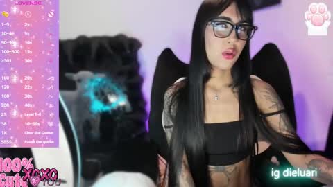     online show from May 14, 2:33 am